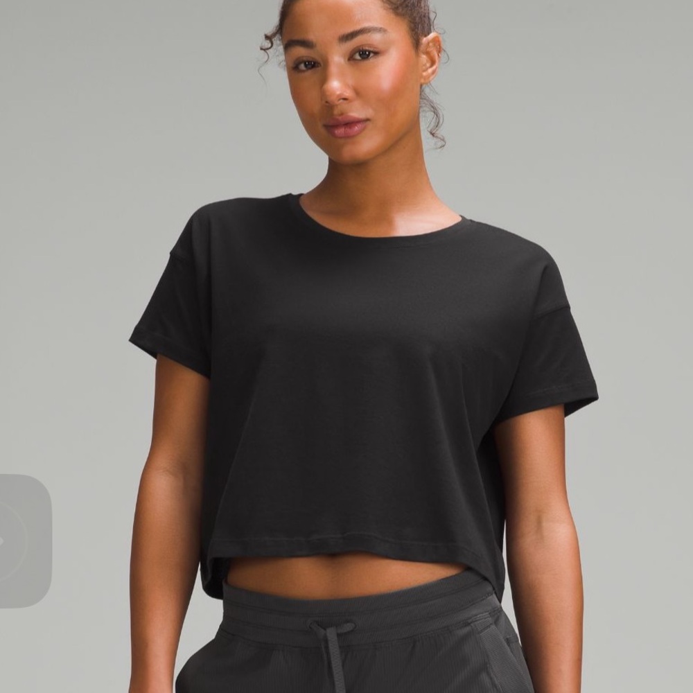 NWT Lululemon Cates Black Tee Shirt with Monarch Logo